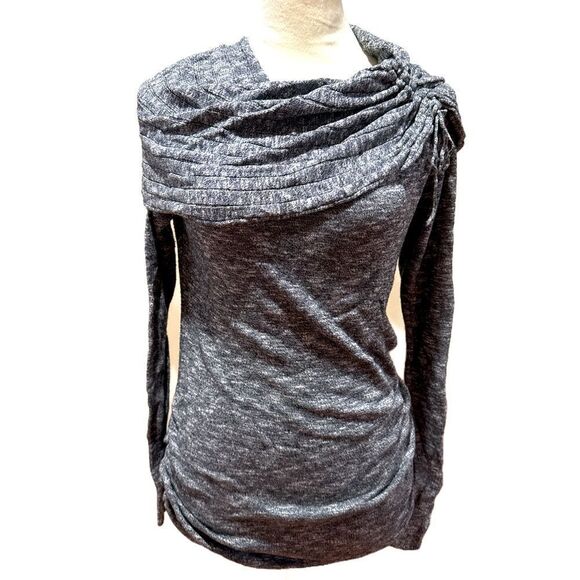 Maurices long sleeve heathered grey top - Picture 1 of 8